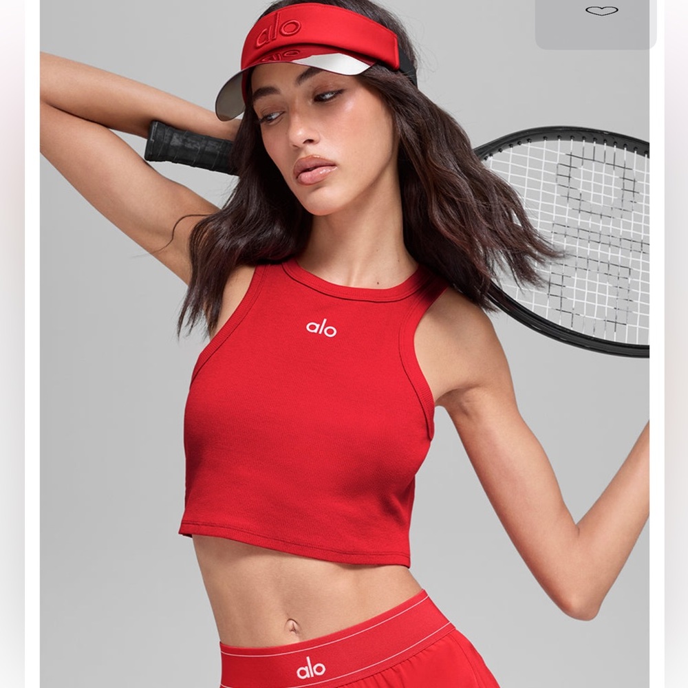 🤩NWT🤩ALO Yoga Bright Red Sports Bra